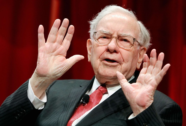 20 năm trước, Warren Buffett không tiếc đầu tư cả tỷ USD cho vợ chồng Bill Gates nhưng lời khuyên này mới là thứ khiến họ thức tỉnh và trân trọng suốt đời - Ảnh 2.