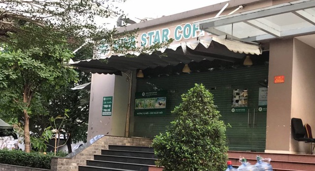 Nhiều hàng quán ở Sài Gòn treo biển “phục vụ tối đa 29 người” để được tiếp tục được hoạt động trước quy định mới - Ảnh 3.