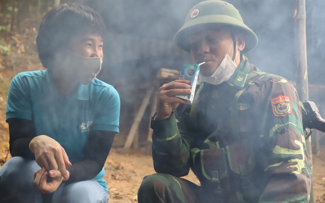 Sữa Cô Gái Hà Lan tiếp sức cho chiến sĩ biên phòng: Chung tay trên mọi mặt trận đẩy lùi Covid-19