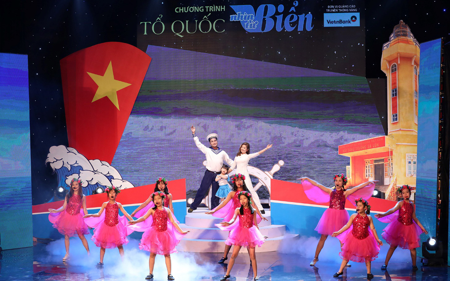 “Tổ quốc nhìn từ biển” thay lời tri ân gửi tặng người lính biển