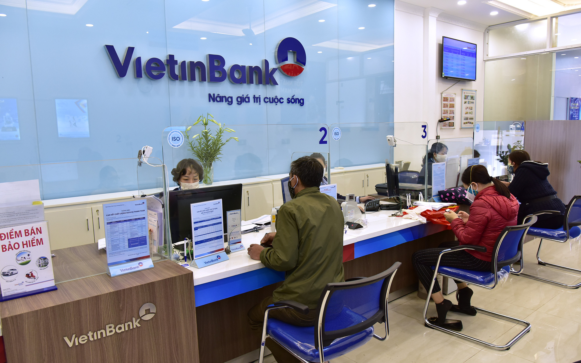 VietinBank giảm lợi nhuận để chia sẻ khó khăn với doanh nghiệp, người dân và nền kinh tế