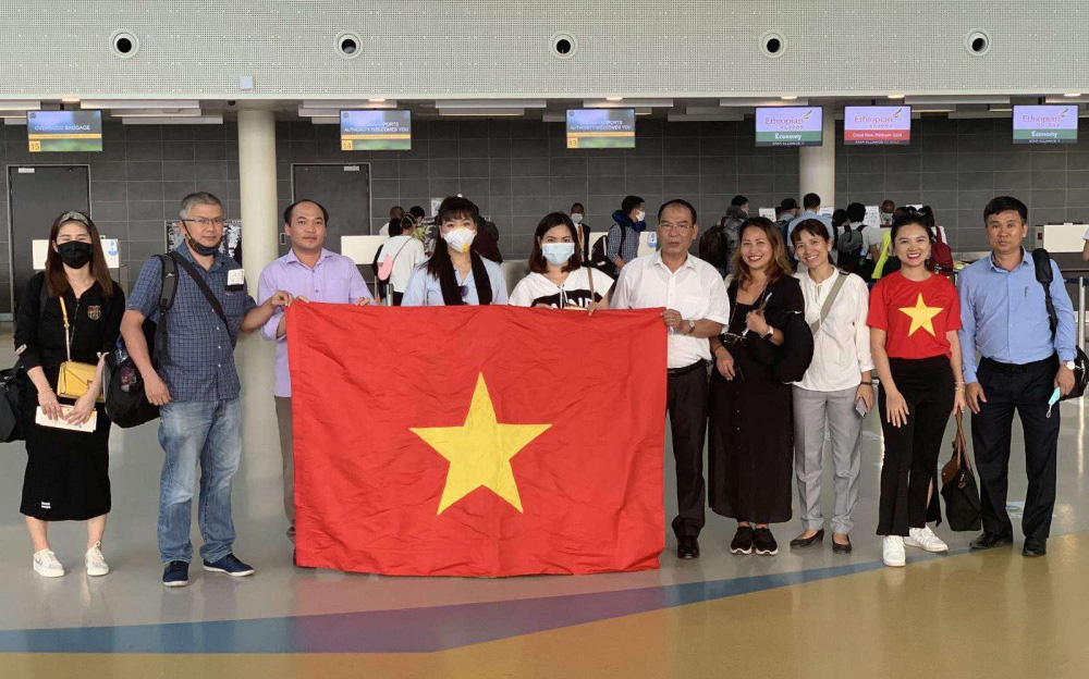 Đưa khoảng 270 công dân Việt Nam từ Bờ Biển Ngà, châu Phi và châu Âu về nước