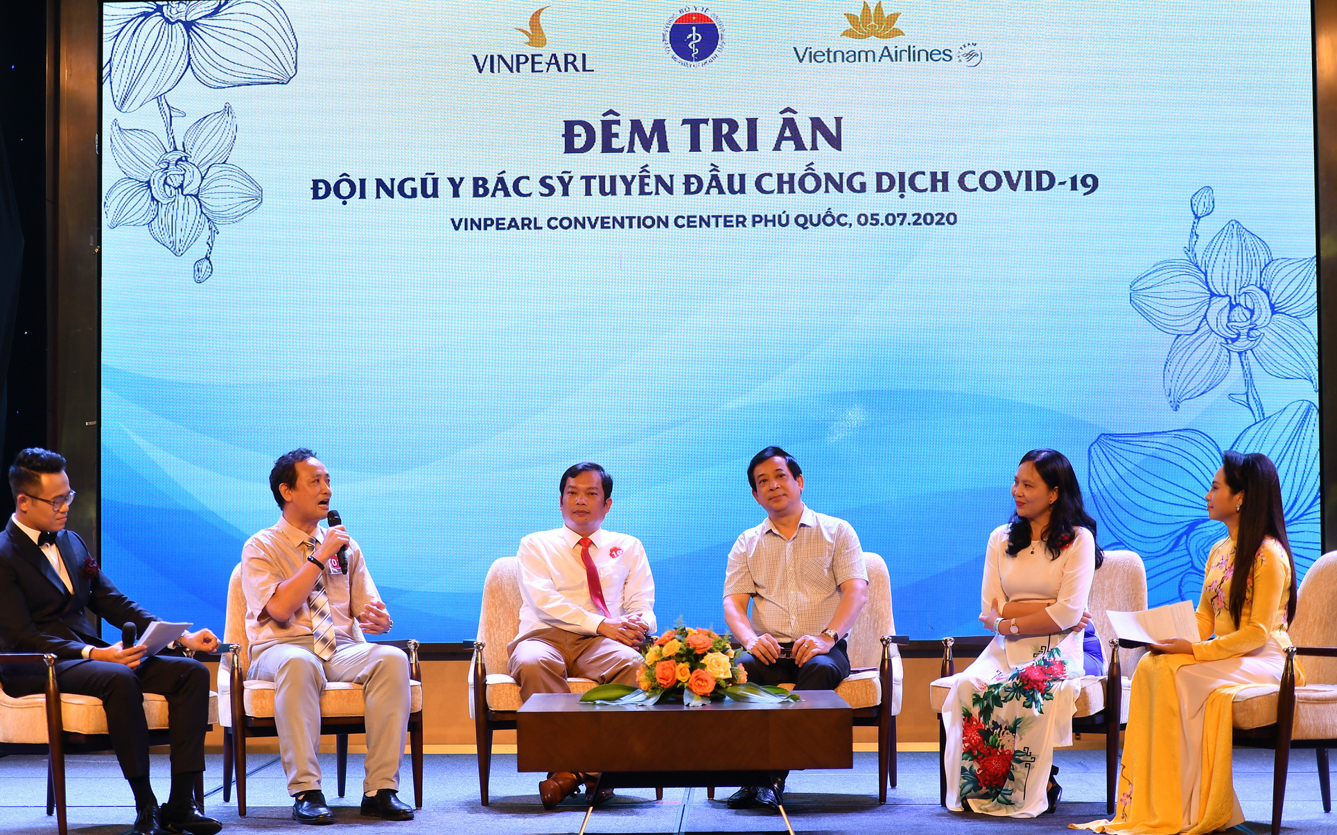 Vinpearl, Vietnam Airlines tặng 5.000 kỳ nghỉ 5 sao trọn gói tri ân lực lượng y tế tuyến đầu