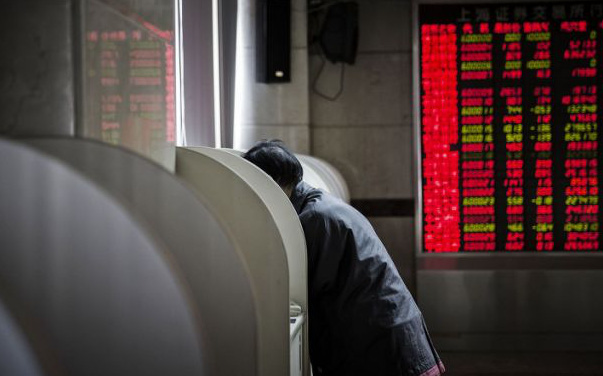 Bloomberg: Nhà đầu tư F0 Trung Quốc thao thức cả đêm, đổ xô đến chứng khoán Mỹ bất chấp thị trường trong nước vẫn tăng nóng