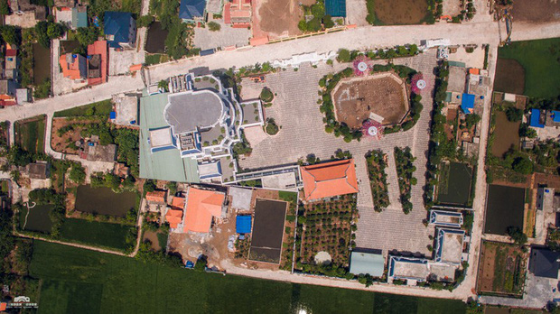 Hàng loạt lâu đài nguy nga của đại gia Ngô Văn Phát vừa bị bắt - Ảnh 6.