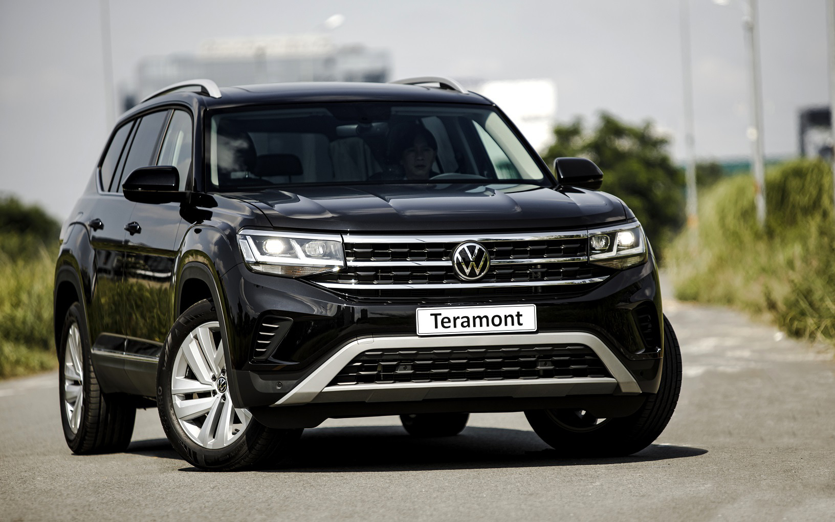 SUV 7 chỗ Volkswagen Teramont về Việt Nam: Giá 2,35 tỷ đối đầu Ford Explorer