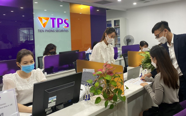 Chứng khoán Tiên Phong (ORS): Dư nợ cho vay gấp 10 lần đầu kỳ lên 1.277 tỷ đồng, lợi nhuận 9 tháng vượt 23% mục tiêu cả năm