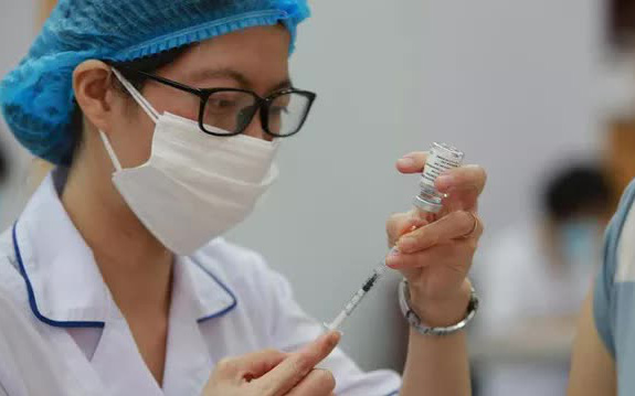 Bộ Y tế yêu cầu thống kê số lượng vaccine COVID-19 đã tiêm và nhu cầu năm 2022