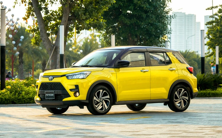 Toyota Raize giá 527 triệu đồng, đối đầu Kia Sonet tại Việt Nam