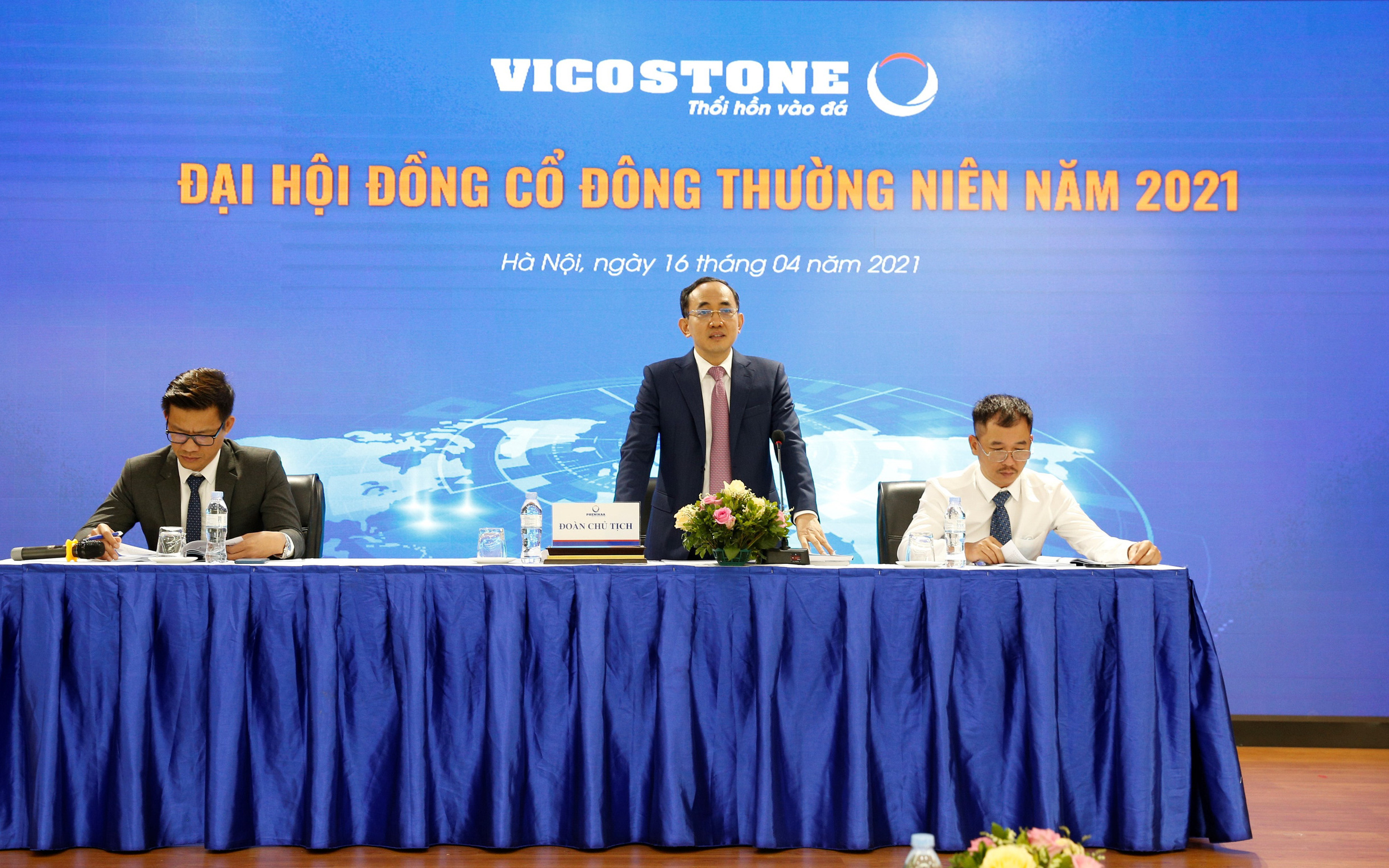 ĐHCĐ Vicostone: "Tỷ suất lợi nhuận của chúng ta ngay cả các công ty trên thế giới cũng phải thèm khát"