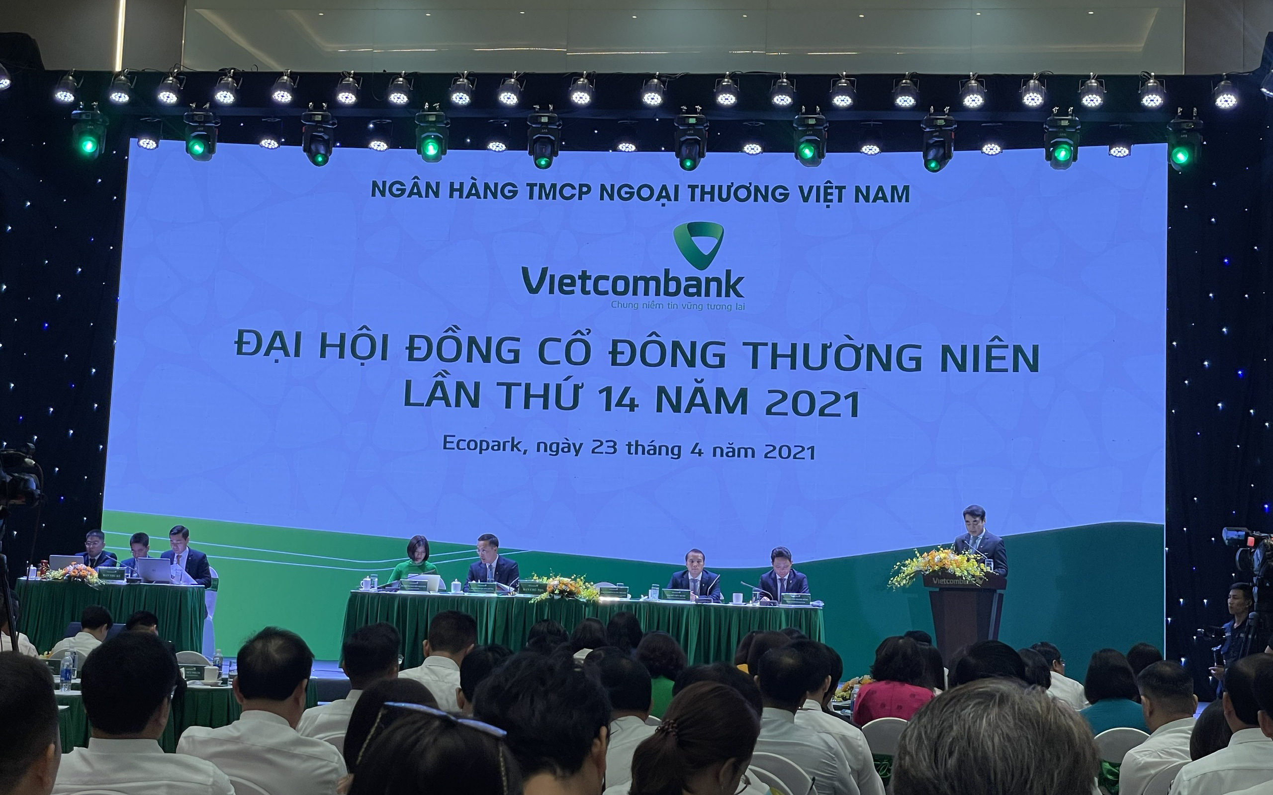 ĐHCĐ Vietcombank: Năm 2021 trả cổ tức tỷ lệ 8%, vốn điều lệ tăng lên trên 50 nghìn tỷ đồng