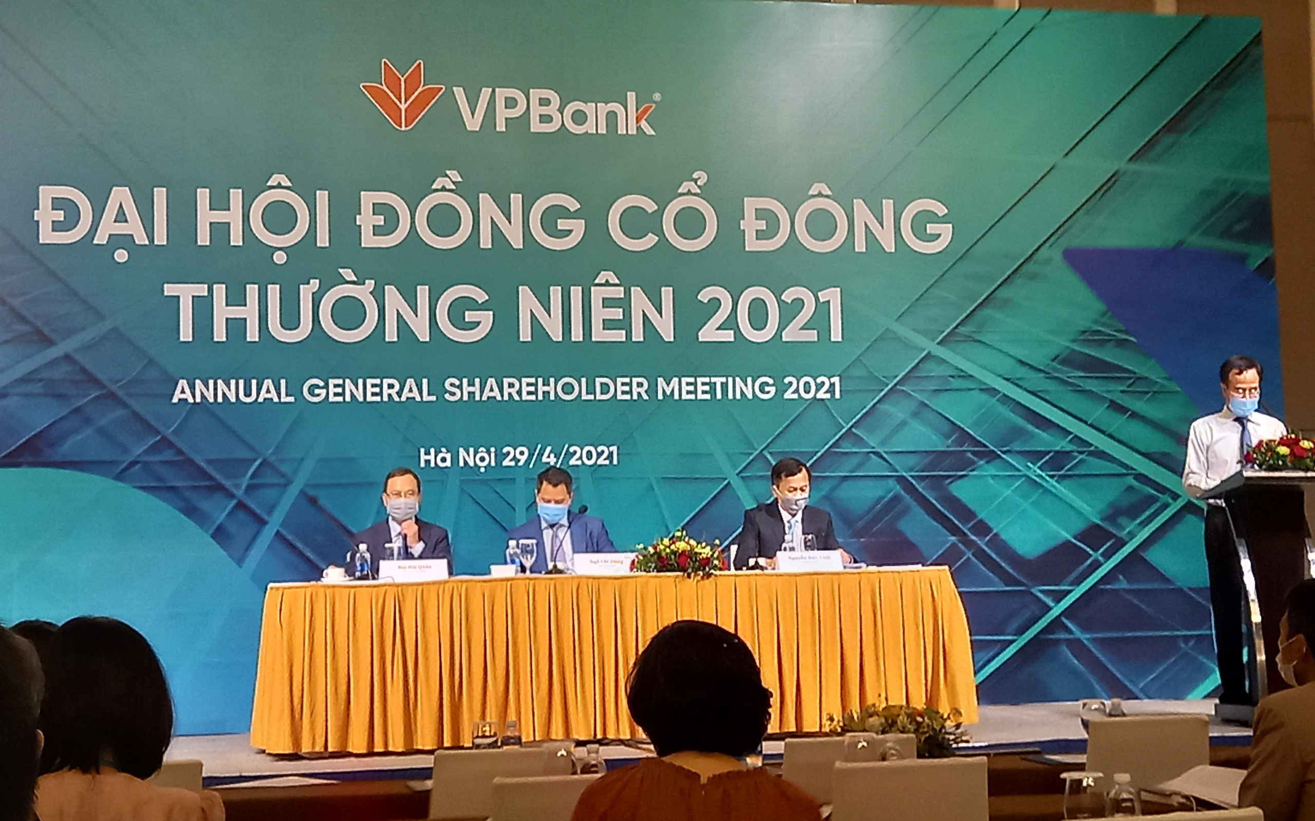 ĐHCĐ VPBank: Nếu chọn phương án IPO thì định giá FE Credit có thể cao hơn, thậm chí lên tới 4 tỷ USD