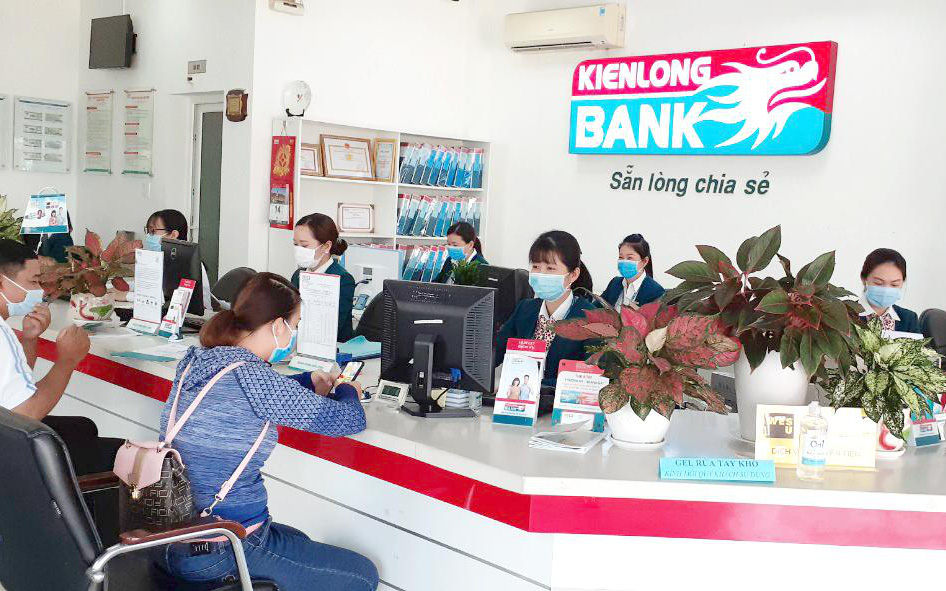 Kienlongbank ủng hộ 15 tỷ đồng hỗ trợ phòng, chống dịch Covid-19