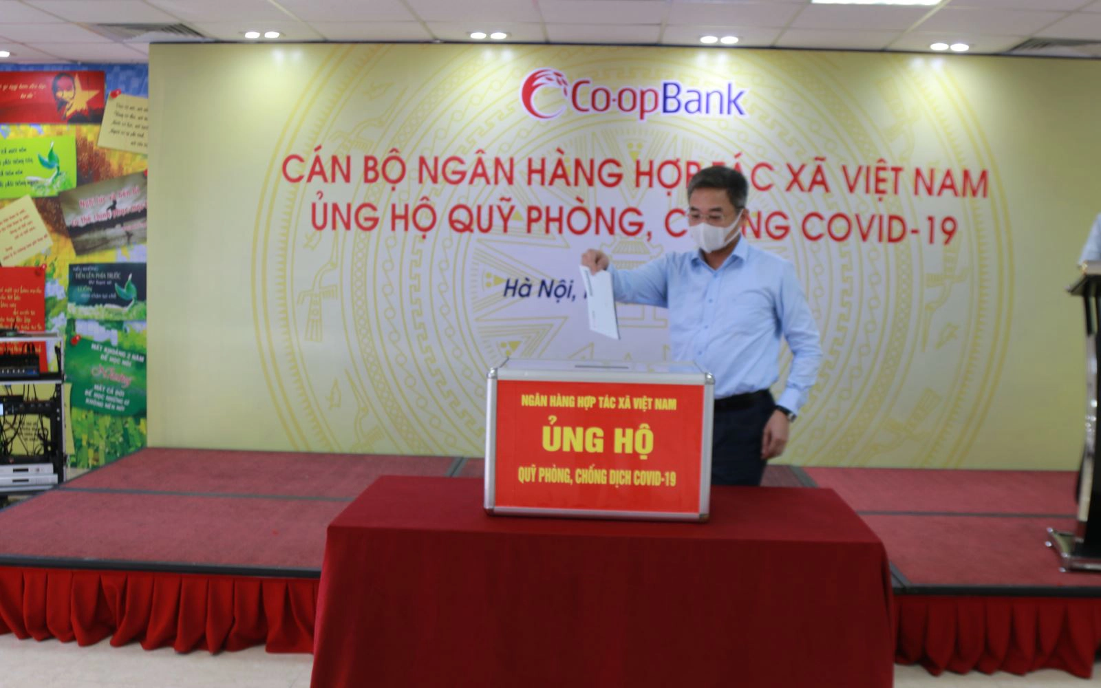 CBNV Ngân hàng Hợp tác xã Việt Nam ủng hộ Quỹ phòng, chống Covid-19 tối thiểu 1 ngày lương