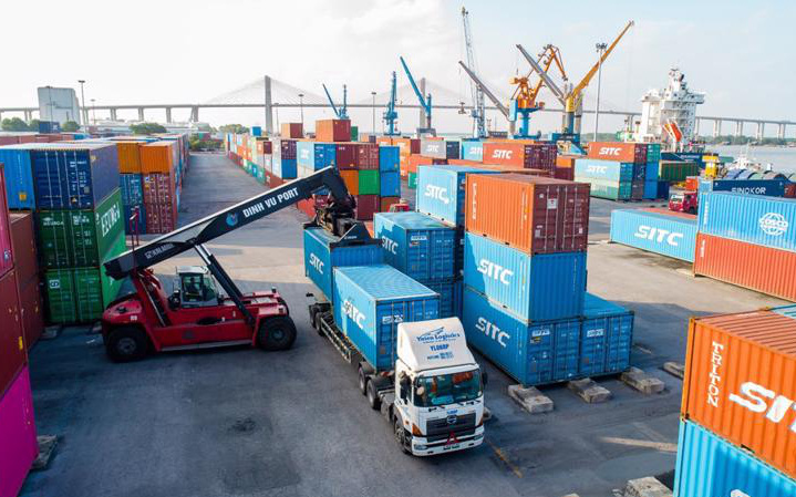 Đề nghị giảm phí lưu container, lưu kho, lưu bãi hàng hóa cho doanh nghiệp