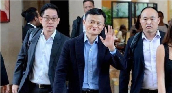 Cựu vệ sĩ riêng của Jack Ma: Vô địch Thái Cực Quyền toàn quốc, mức lương mơ ước của hàng triệu người, sẵn sàng bỏ mạng vì chủ giờ ra sao? - Ảnh 2.