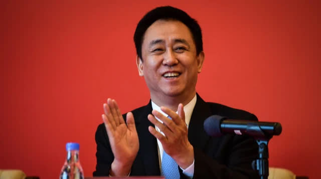 Ông trùm BĐS nổi tiếng Trung Quốc: Từ chức giám đốc để làm sale, khởi nghiệp 3 lần mới gây tiếng vang, trở thành người đàn ông giàu nhất nhì đất nước tỷ dân  - Ảnh 4.