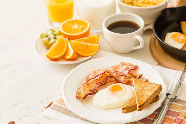 4 bước từ bỏ bữa sáng đến UNG THƯ túi mật: Một khi bạn hình thành thói quen bỏ bữa sáng, những tổn hại cho sức khoẻ cơ thể đã rất cận kề  - Ảnh 2.