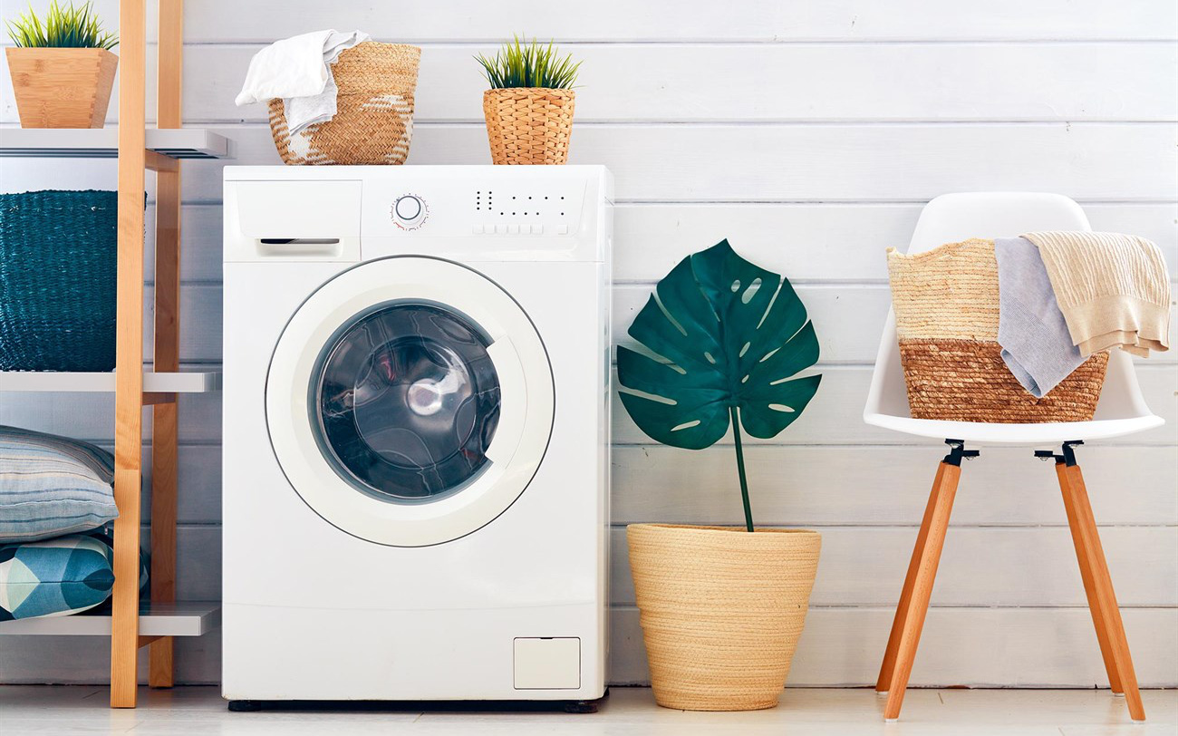 Máy giặt ồ ạt giảm sốc gần 60% dịp cuối năm, cá biệt có mẫu chỉ từ 1 triệu đồng