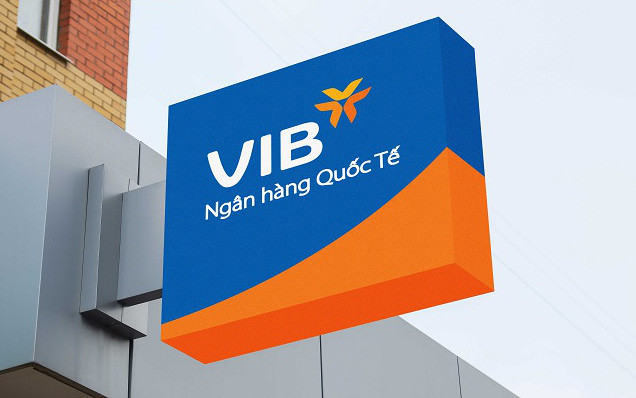 Lợi nhuận tăng phi mã nhưng thu nhập của CEO ngân hàng VIB lại giảm 24% xuống chưa đầy 200 triệu/tháng, khá thấp so với nhiều doanh nghiệp