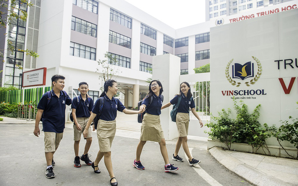 "Chơi lớn" như hệ thống Vinschool: Xét nghiệm PCR miễn phí cho học sinh tiểu học 1 lần/tuần, trung học 3 lần/tuần