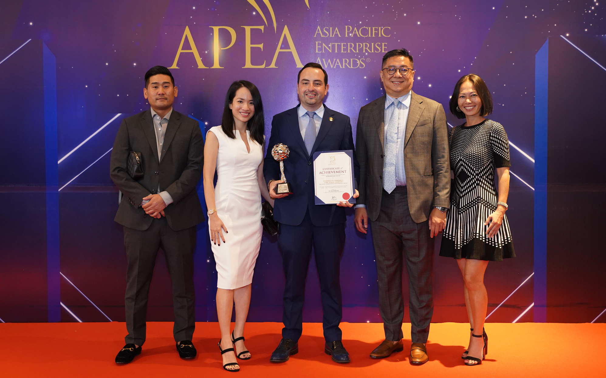 Pharmacity nhận giải thưởng “Thương hiệu truyền cảm hứng năm 2021”  do Enterprise Asia bình chọn