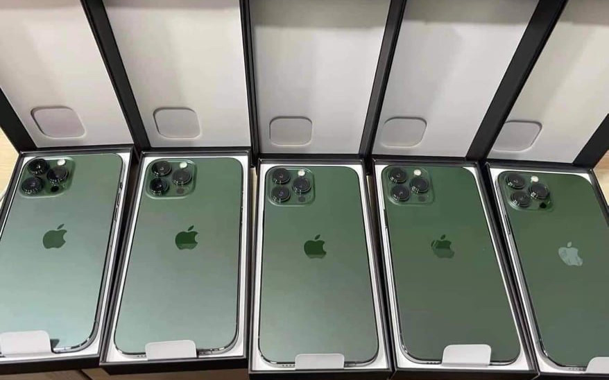 Chi tiết iPhone 13 Pro Max màu xanh mới về Việt Nam, giá 36,5 triệu đồng