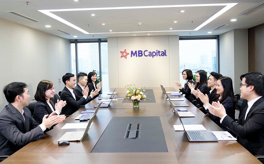 Hai quỹ đầu tư của MB muốn thoái sạch vốn tại một công ty bảo hiểm