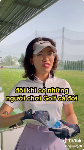 Nữ golfer chỉ cách kiếm được Mercedes 0 đồng khi lên sân: Khẳng định luôn không chỉ một siêu xe, thậm chí có thể lên đến vài chiếc nhưng phải cực may mắn mới được  - Ảnh 2.