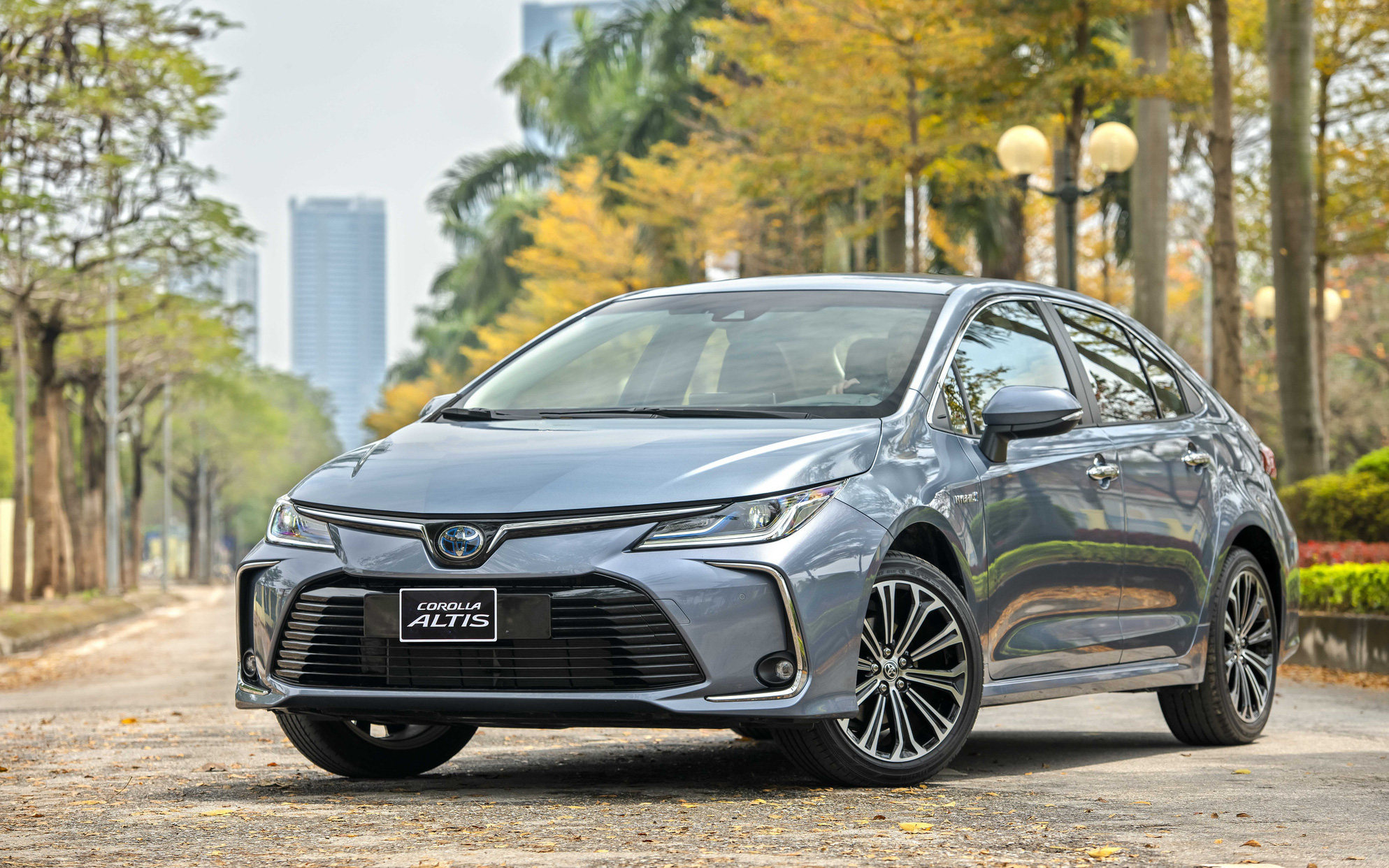 Toyota Corolla Altis 2022 về Việt Nam: Giá từ 719 triệu, đấu Honda Civic, Kia K3
