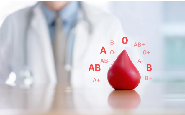 Nhóm máu liên quan gì tới bệnh tật: B khỏe mạnh hơn các nhóm khác nhưng dễ bị kết hạch, còn A, O, AB thì đặc biệt lưu ý bệnh sau  - Ảnh 1.
