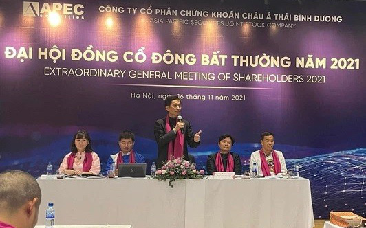 APEC khẳng định không có bất cứ giao dịch gì với Chứng khoán Trí Việt và ông Đỗ 
Đức Nam cũng như nhóm doanh nghiệp Louis và ông Đỗ Thành Nhân