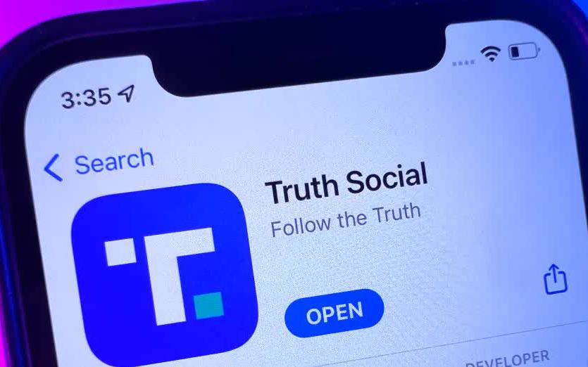 Lượt tải mạng xã hội của Cựu Tổng thống Mỹ Donald Trump vượt TikTok, Twitter, vươn lên đứng đầu App Store