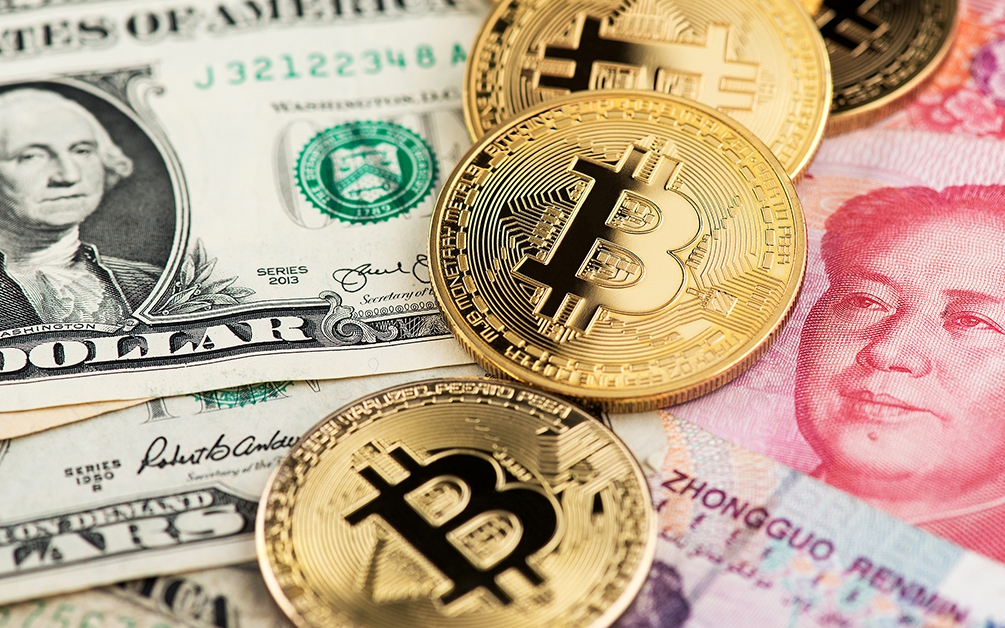 USD trở lại mức cao nhất 20 năm ép giá vàng giảm, Bitcoin chạm đáy 1,5 năm