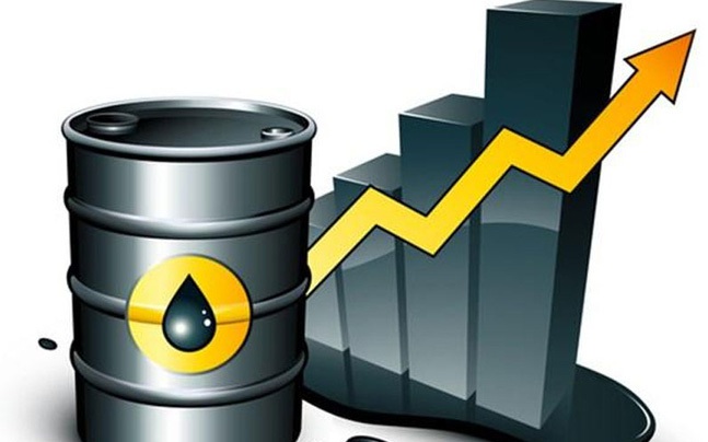 Thị trường ngày 5/5: Giá dầu tăng vọt 5 USD/thùng, đồng thấp nhất 4,5 tháng
