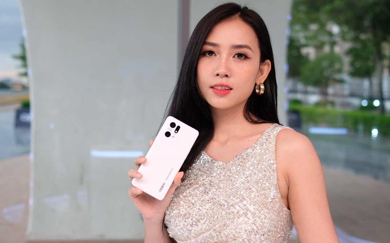Oppo tung smartphone giá ngang iPhone 13 Pro Max tại Việt Nam