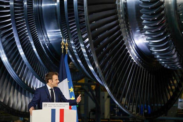 Vốn rất tự tin khi quyết định từ bỏ năng lượng Nga, Pháp bỗng nhiên “vấp” phải “biến cố khó lường” - Ảnh 2.