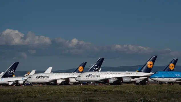 Siêu phi cơ Airbus A380 được dọn đường trở lại bầu trời sau 2 năm xếp xó, tượng đài thoát chuỗi ngày bi thảm? - Ảnh 1.