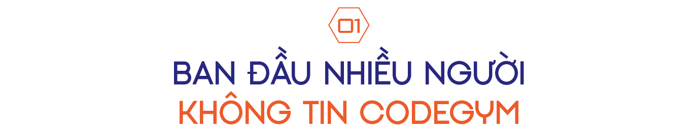 CEO “lò luyện code siêu tốc” kể chuyện đưa hàng ngàn người Việt thất nghiệp, trái ngành trở thành lập trình viên - Ảnh 1. CEO “lò luyện code siêu tốc” kể chuyện đưa hàng ngàn người Việt thất nghiệp, trái ngành trở thành lập trình viên - Ảnh 1.