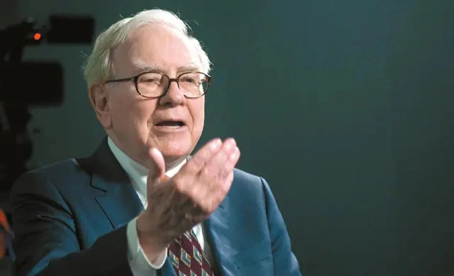 e3 cách kiếm tiền thông minh của tỷ phú Warren Buffett: Chỉ số IQ hay học vấn không phải điều quyết định - Ảnh 1.