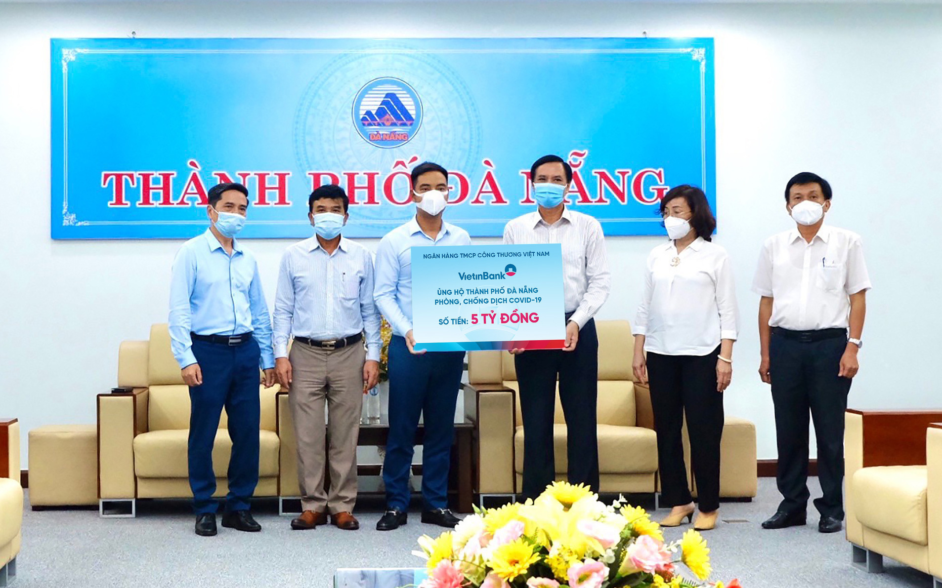 VietinBank ủng hộ Đà Nẵng, Quảng Nam 10 tỷ đồng chống dịch COVID-19