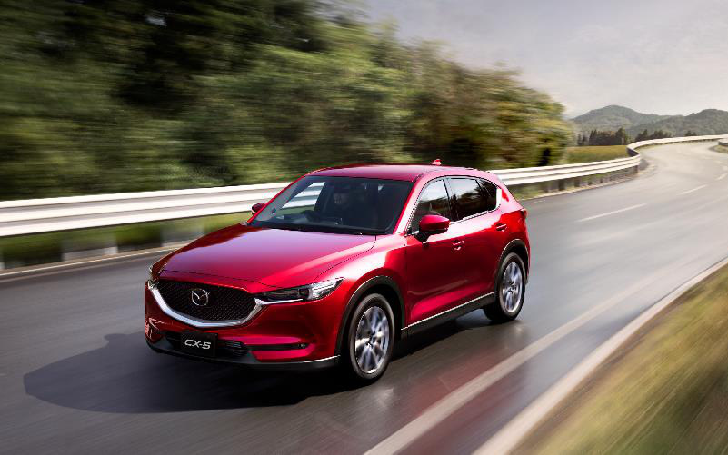 New Mazda CX-5 nâng cấp, giá bán không đổi