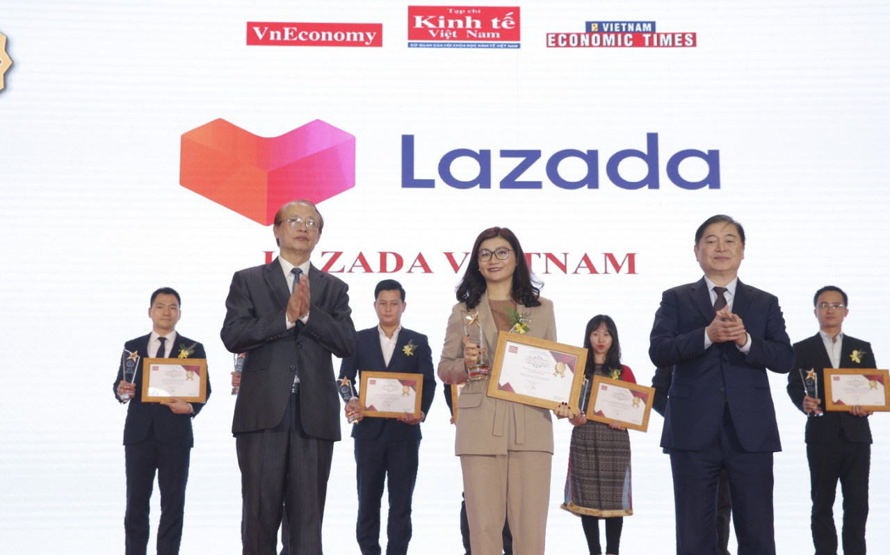 Lazada Việt Nam lọt top 10 sản phẩm - dịch vụ được tin dùng nhất năm 2020