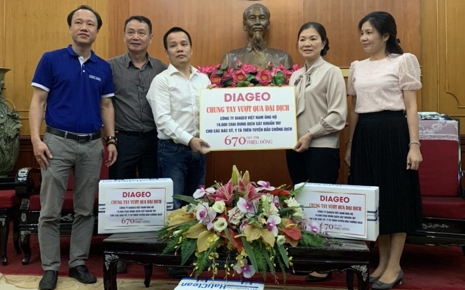 Diageo Việt Nam: tài trợ 670 triệu đồng chung tay cùng cộng đồng đánh bại dịch