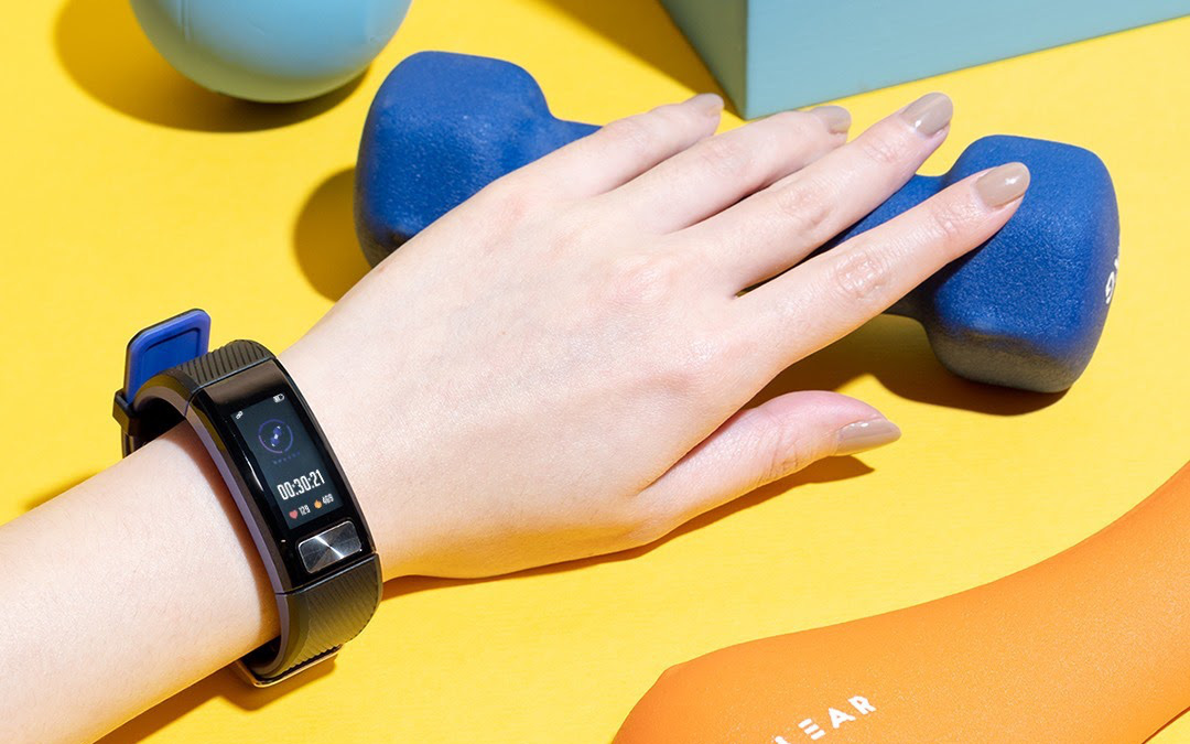 Bật mí “sức hút” của chiếc vòng tay thông minh smartband J2