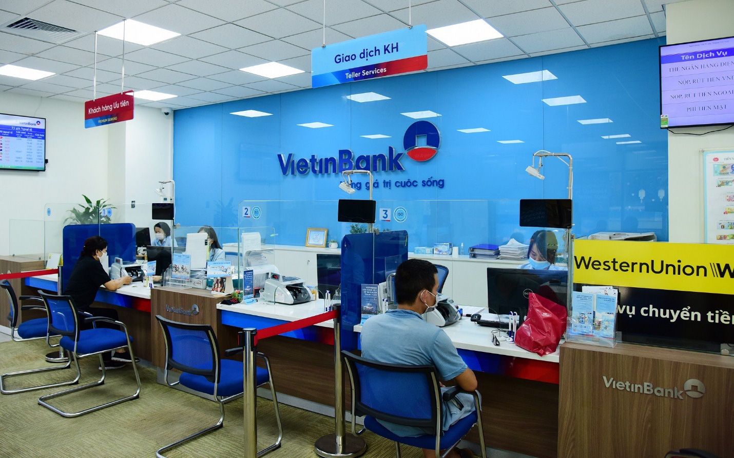 VietinBank tiếp tục là Ngân hàng cung cấp dịch vụ ngoại hối tốt nhất Việt Nam