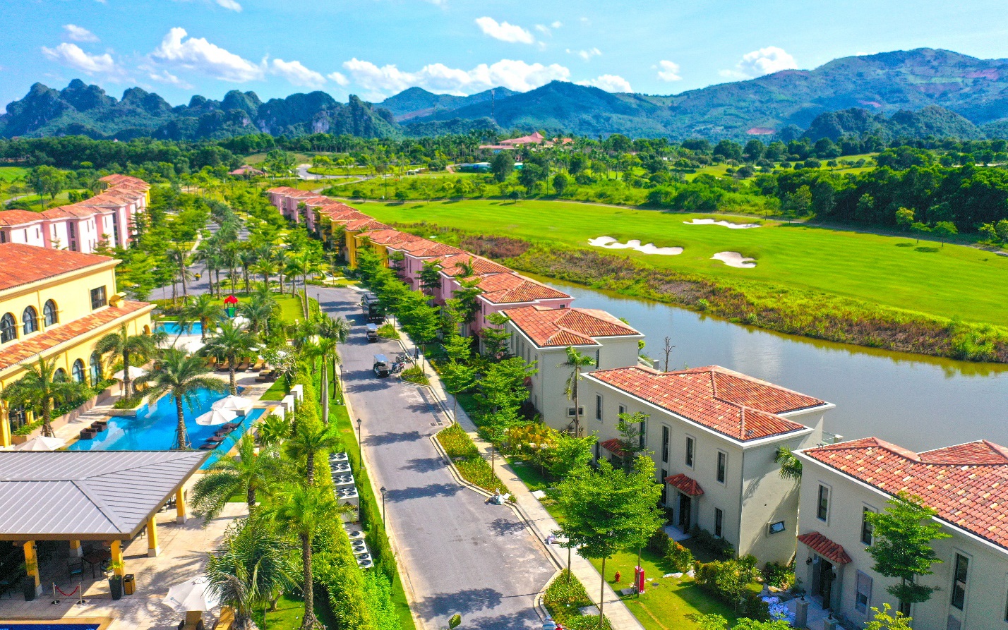 Golf Retreat - ngôi nhà thứ hai phiên bản nâng cấp đón đầu xu hướng