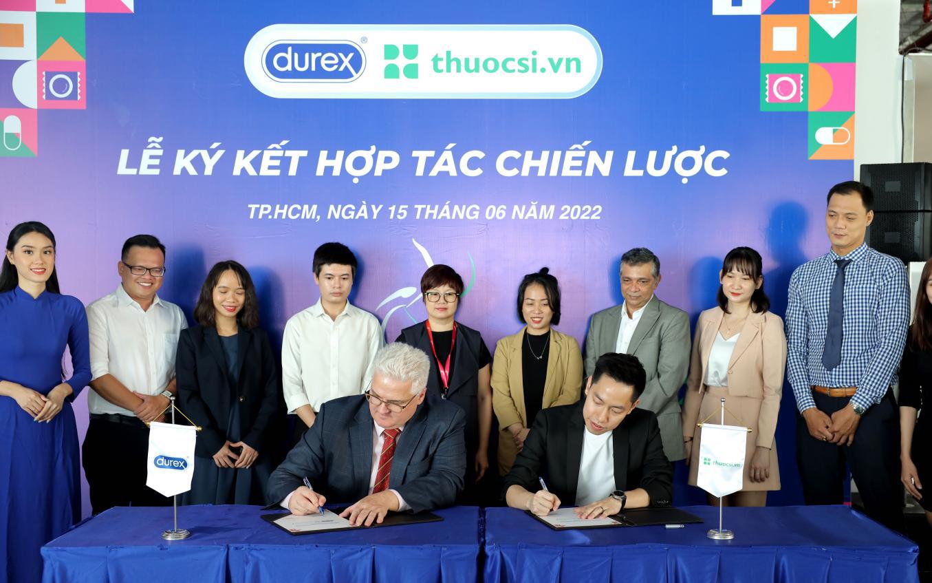 Nhà thuốc được lợi gì qua cái bắt tay của Durex và thuocsi.vn?