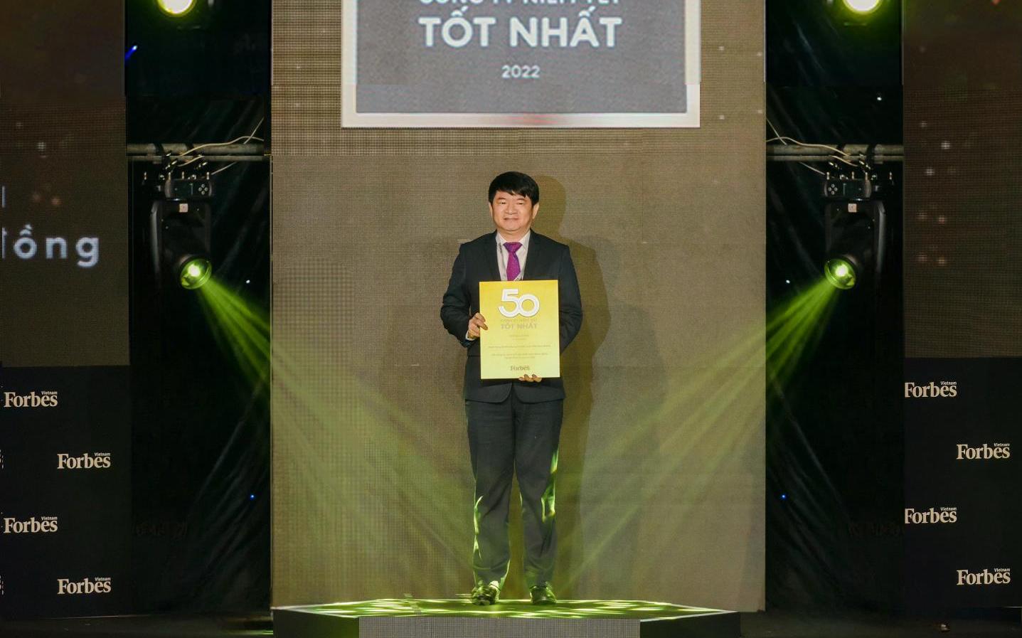 BIDV tiếp tục vào Top 50 công ty niêm yết tốt nhất Việt Nam