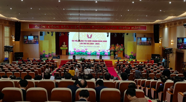 Những phát biểu truyền cảm hứng tại Đại hội thi đua yêu nước ngành ngân hàng của tỷ phú Nguyễn Thị Phương Thảo - Ảnh 1.